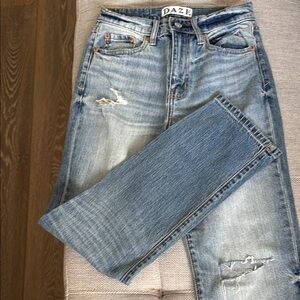 Daze Distressed Blue Jeans Never Worn